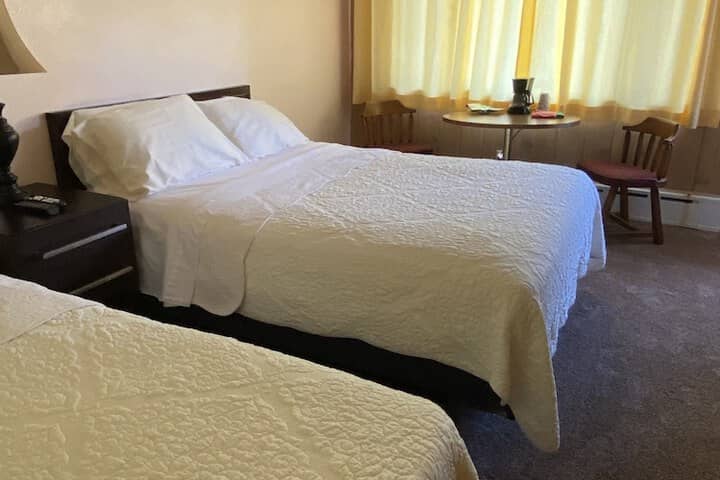 Room 8 of 23